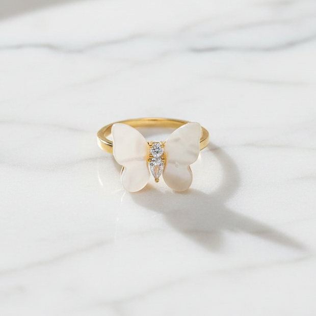Shell butterfly ring