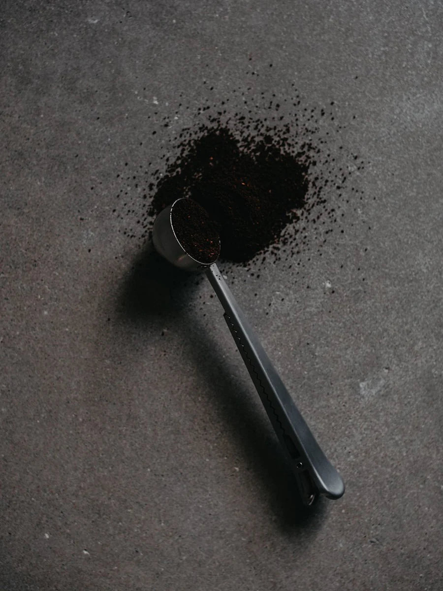 Kaffemått / Påsförslutare – 2 i 1