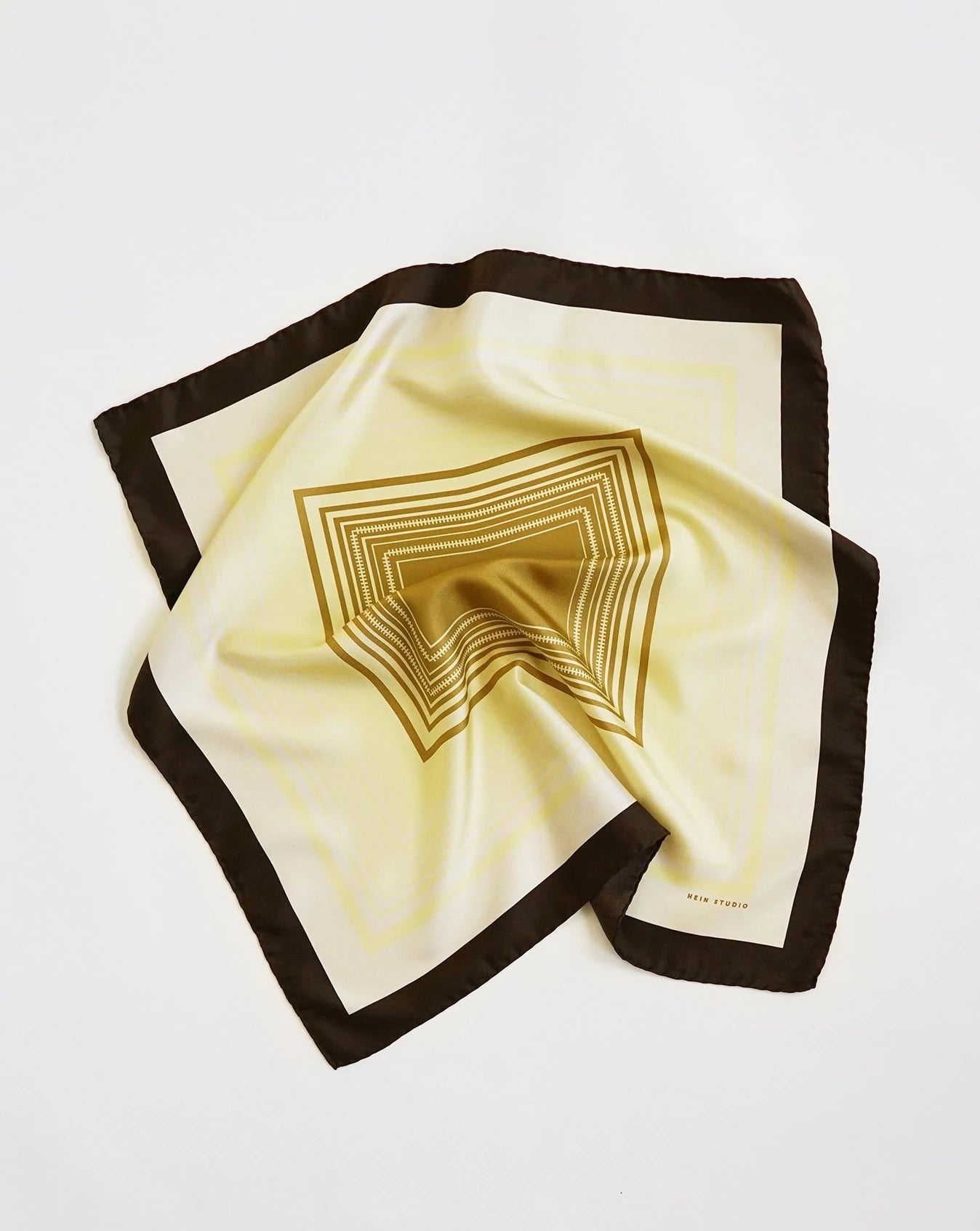 Awena scarf no : 03 - creme/gold